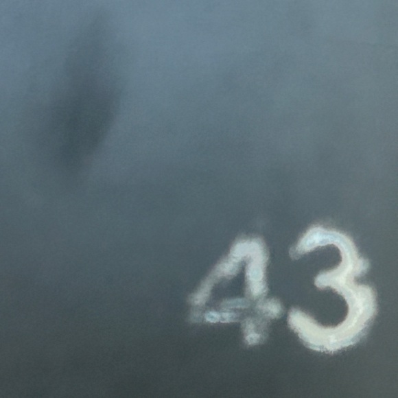 Lace Up Mid Heels
Patent Leather Oxfords for women size euro 41/11? US see under - Picture 6 of 6